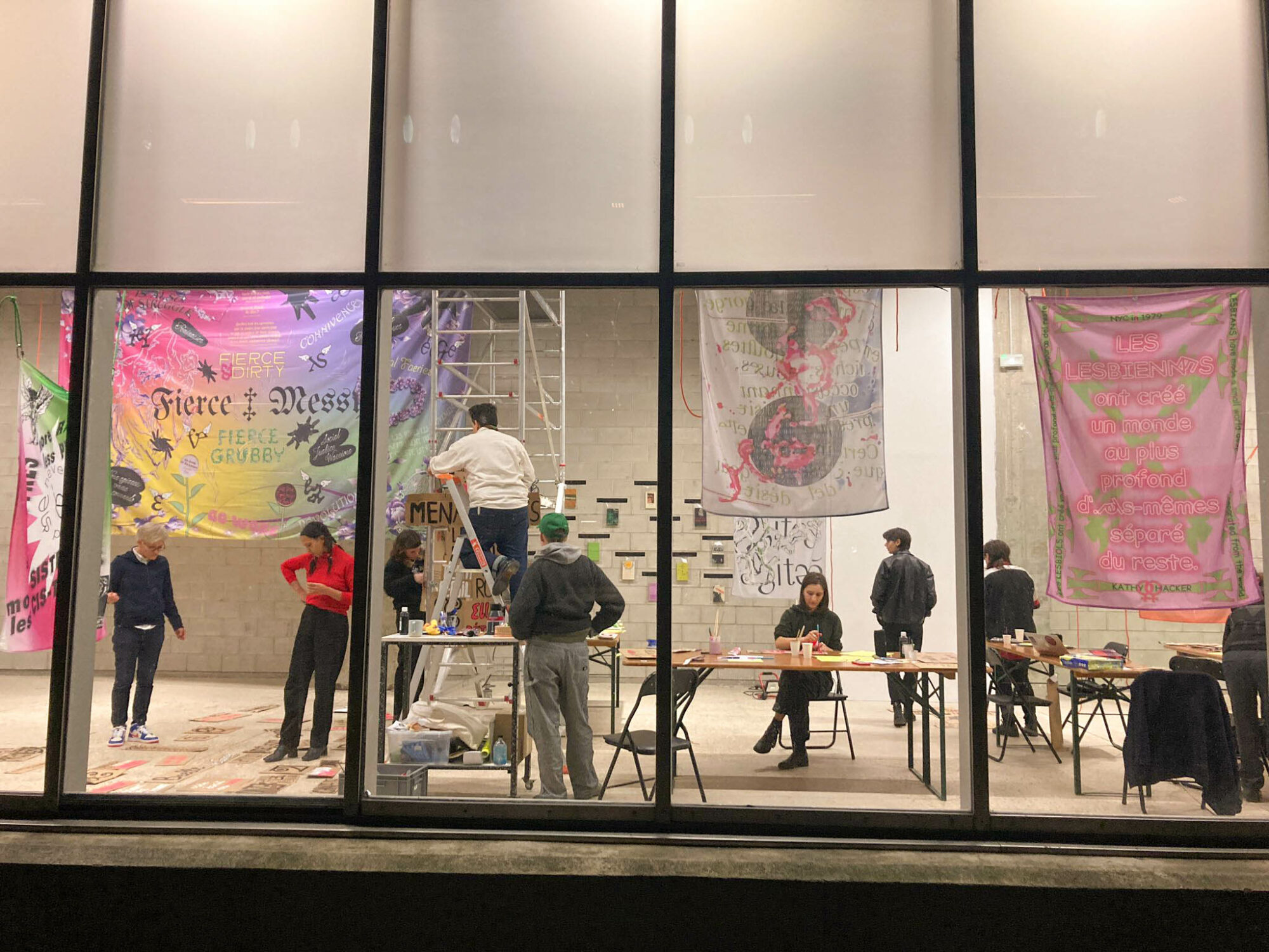 Cap pour l’Île des vivantxs (Cap for the Island of the Living) - Bétonsalon