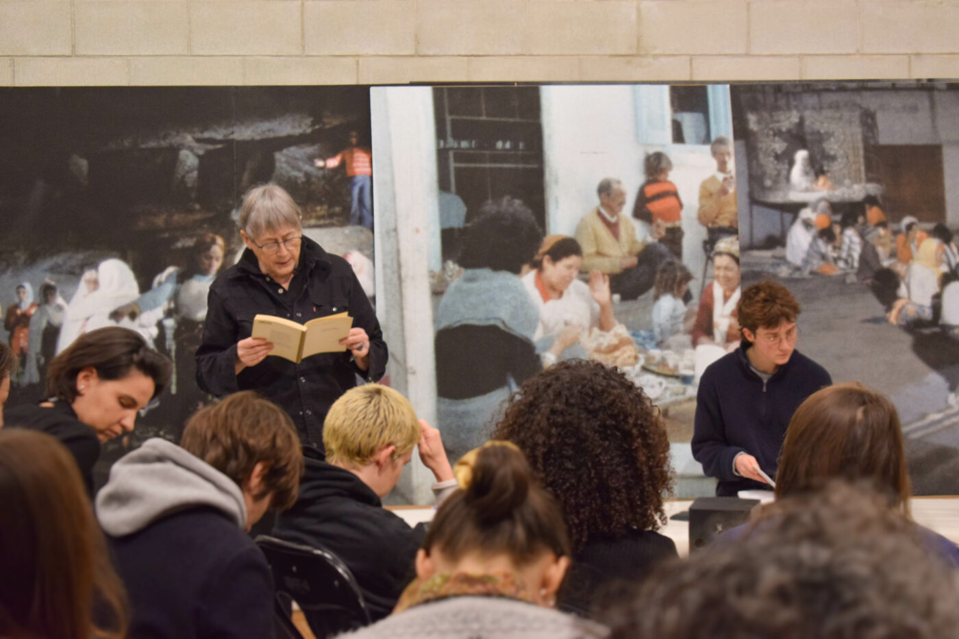 Cap pour l’Île des vivantxs (Cap for the Island of the Living) - Bétonsalon