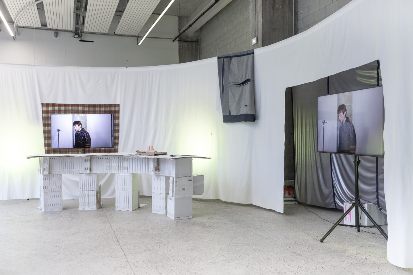 Hibou TV Show - Bétonsalon