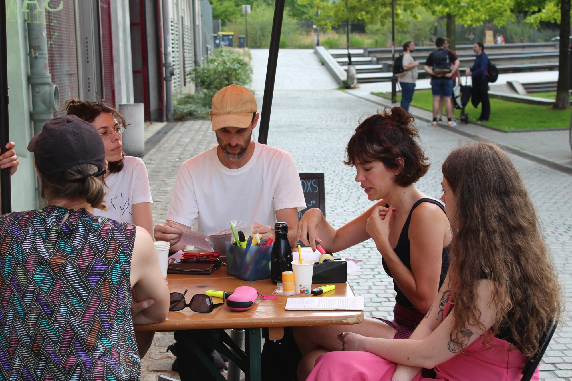 Visites & ateliers pour tous·tes - Bétonsalon