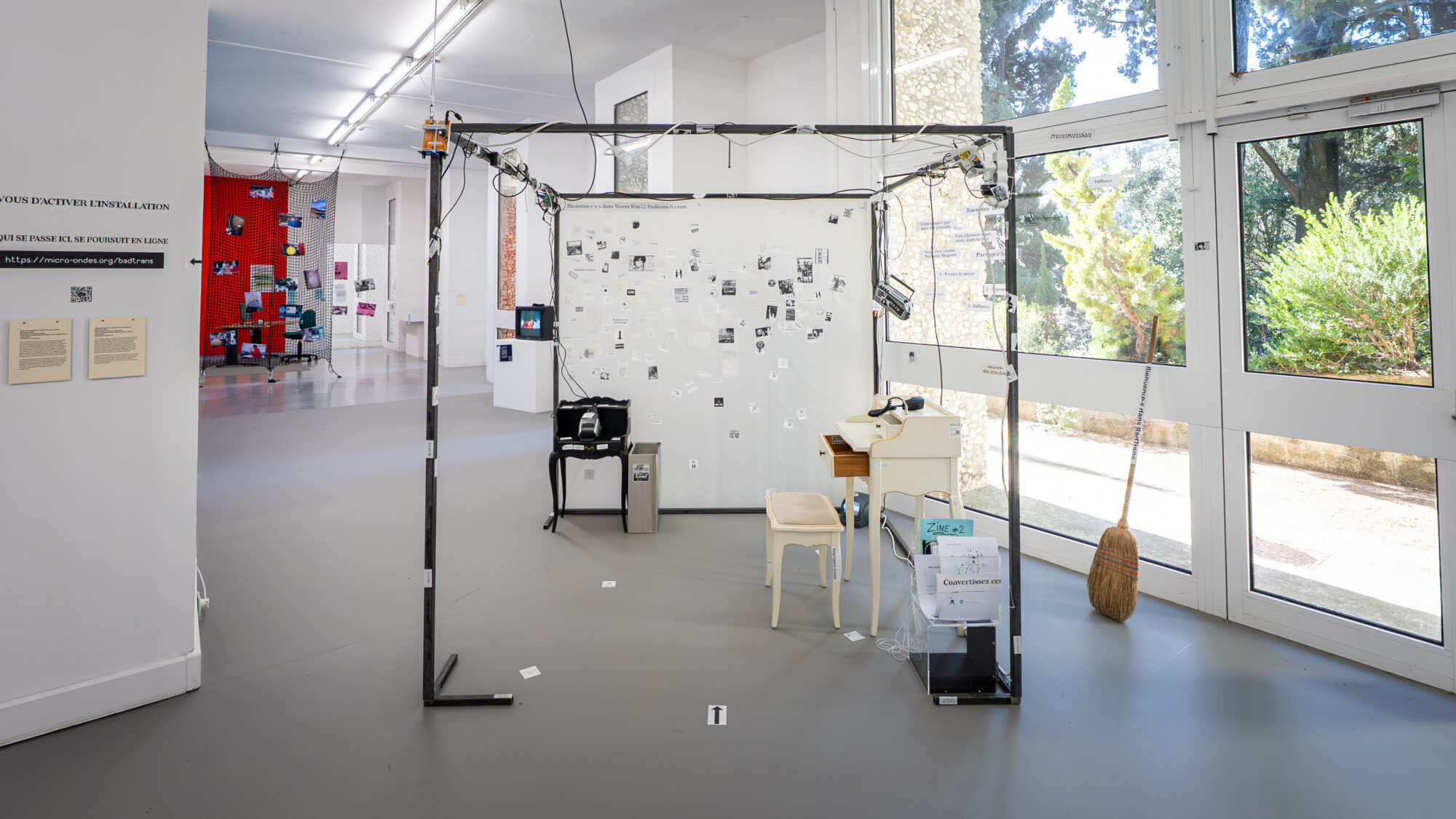 Magnanrama : Media, technologies, identities and networks around Nathalie magnan - Bétonsalon