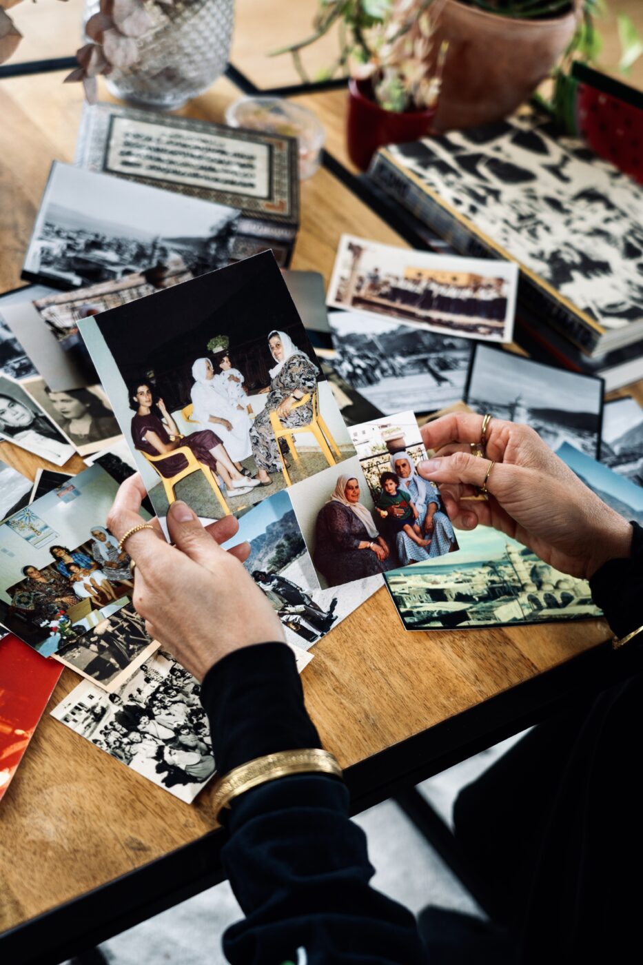 actions ~ scores: returns to the futures #5 - Bétonsalon